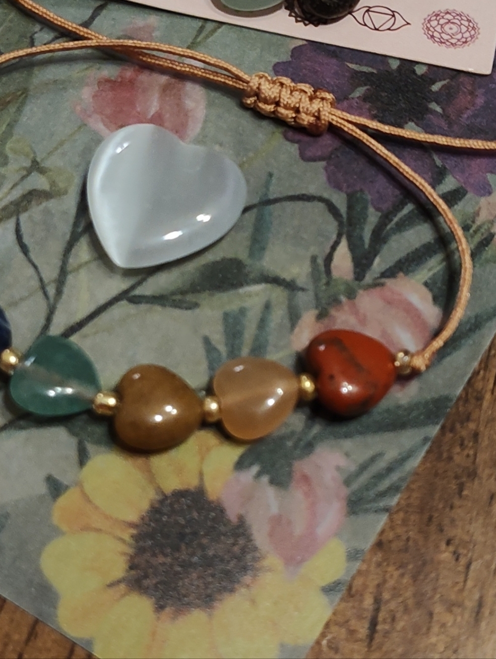 7 Chakra Hearts Gemstone Adjustable Bracelet - Picture 7 of 11